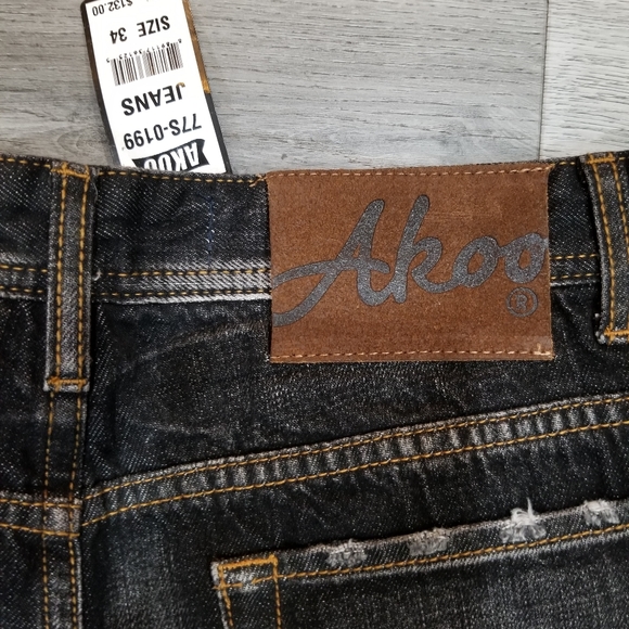 Akoo Jean's - Picture 9 of 10